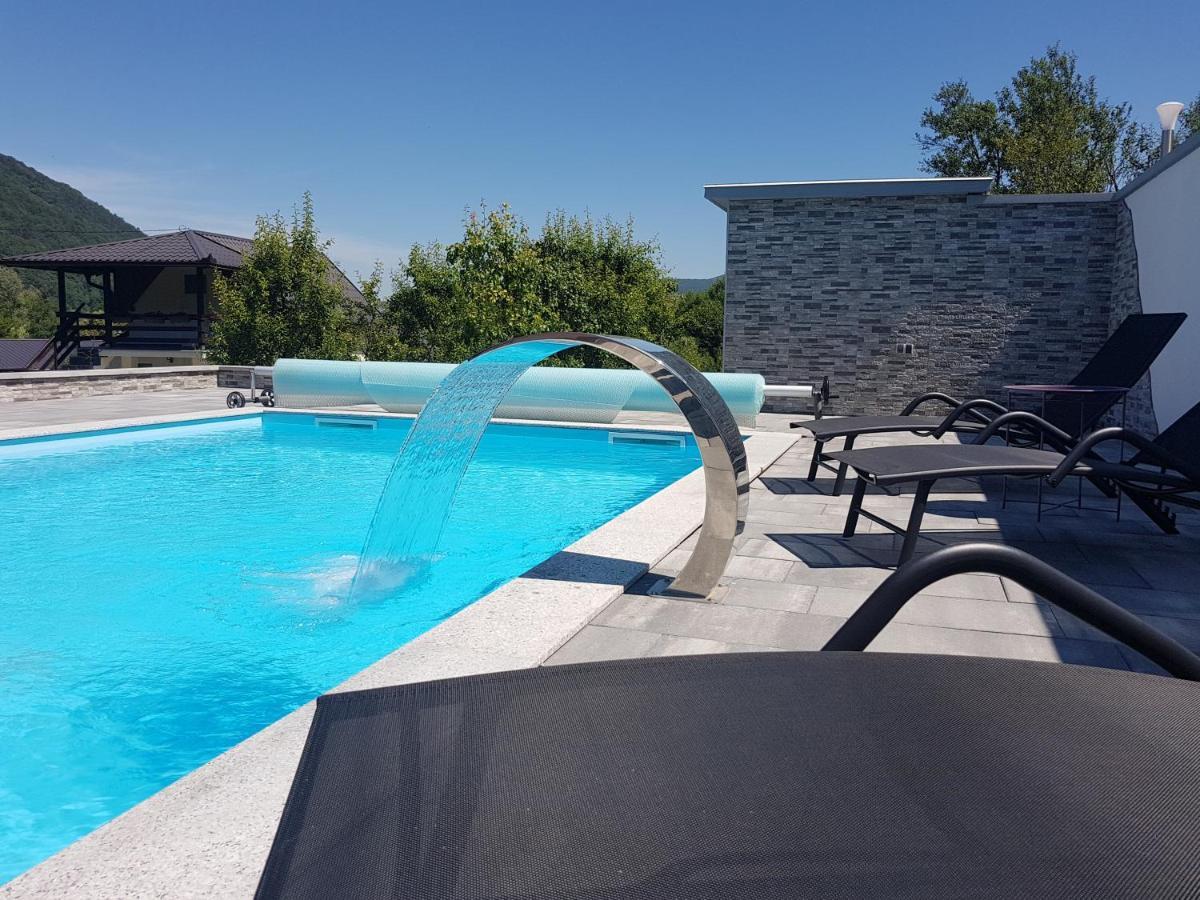 Holiday Home Emir Racic Exterior foto