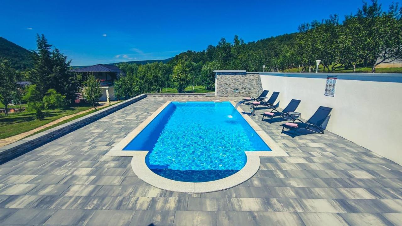 Holiday Home Emir Racic Exterior foto