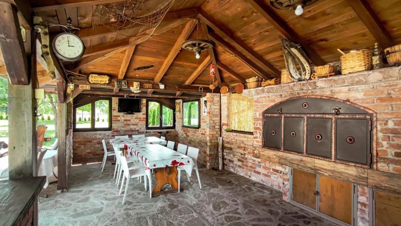 Holiday Home Emir Racic Exterior foto