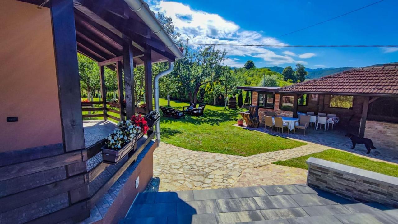 Holiday Home Emir Racic Exterior foto